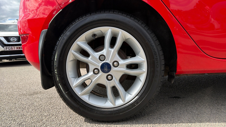 Ford Fiesta 1.0 EcoBoost Zetec 5dr Petrol Hatchback